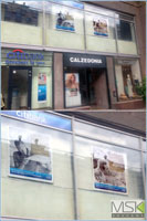 Постеры в витрине и интерьере банка Постеры в витрине и интерьере банка